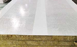 沖孔吸音夾芯板技術(shù)革新，助力建筑聲學品質(zhì)提升